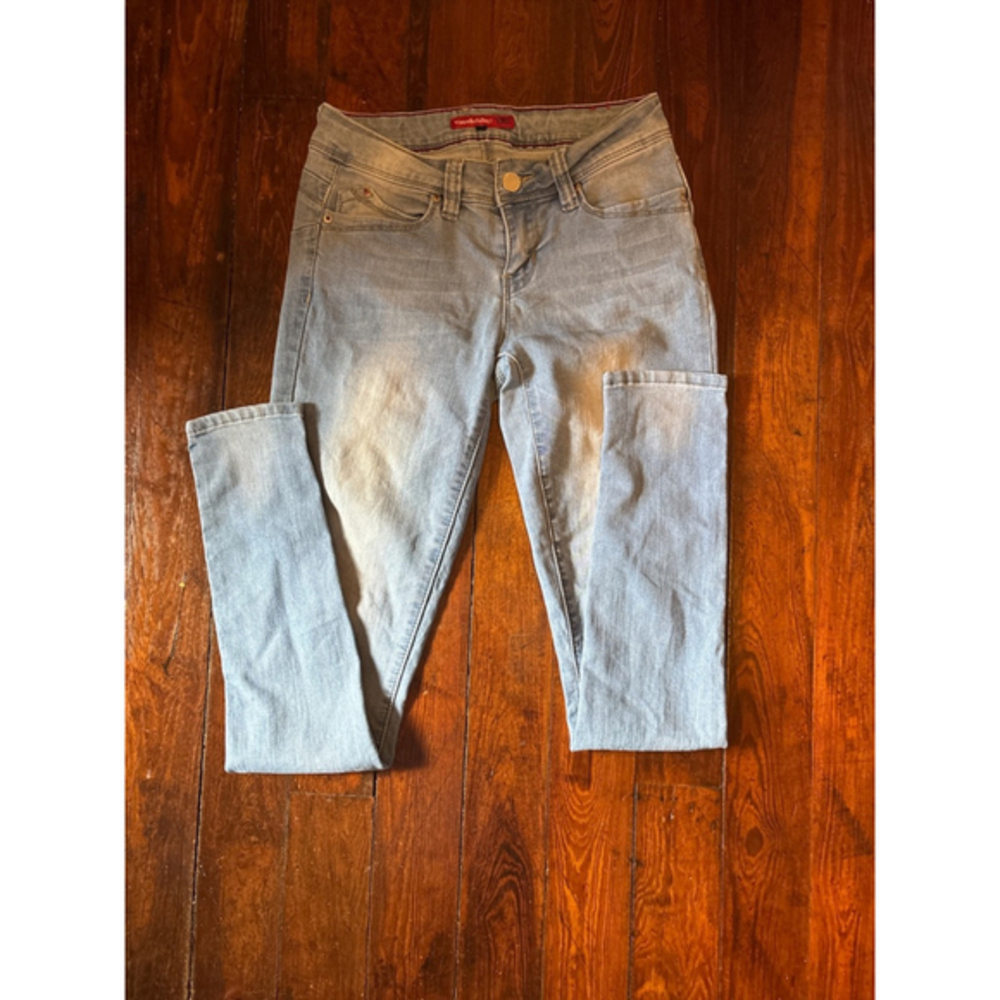 EUC YMI Wanna Betta Butt? Blue Jeans - Size 5